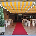 Centro Hotel