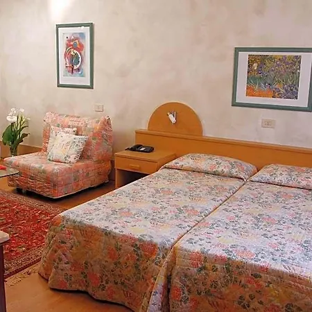 Hotel Centro 3*