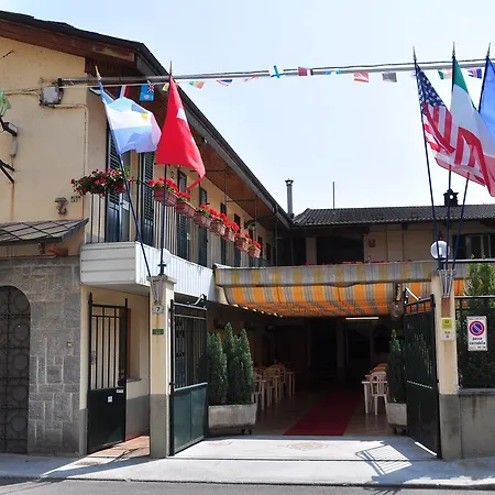 Centro 3*