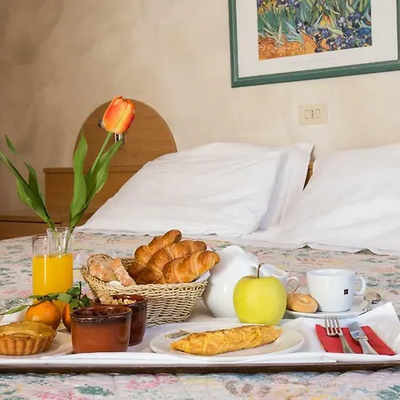 Centro Szálloda 3*